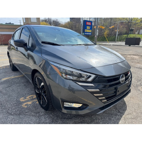 2024 Nissan Versa SR SR CVT