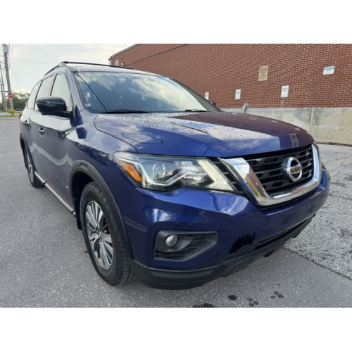 2020 Nissan Pathfinder SL...